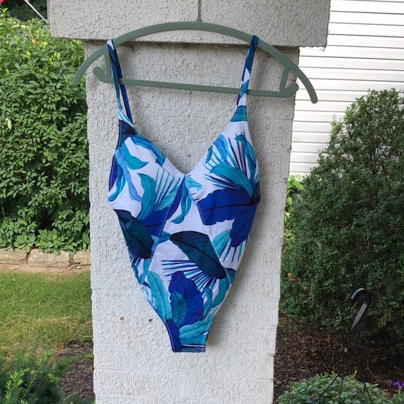 L. A. Hearts Blue Tropical swimsuit NWT - Picture 3 of 8